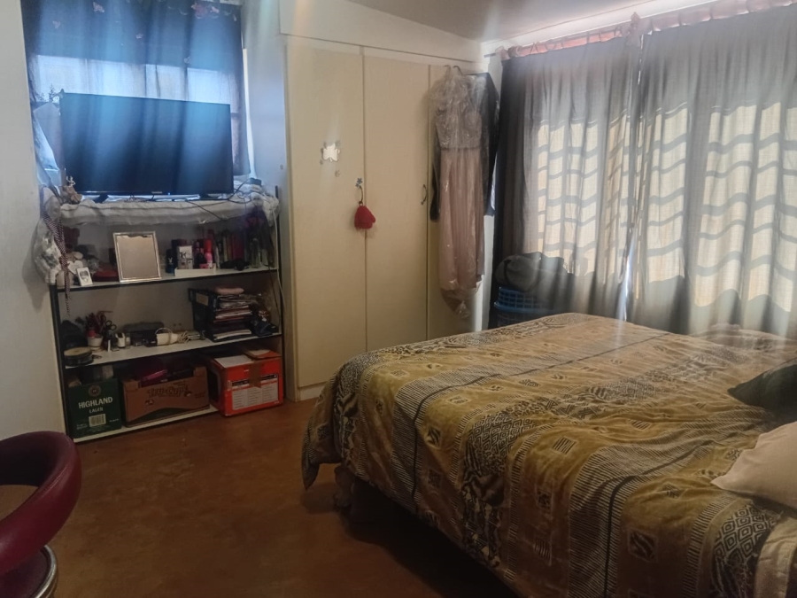 4 Bedroom Property for Sale in Groenkloof A H North West